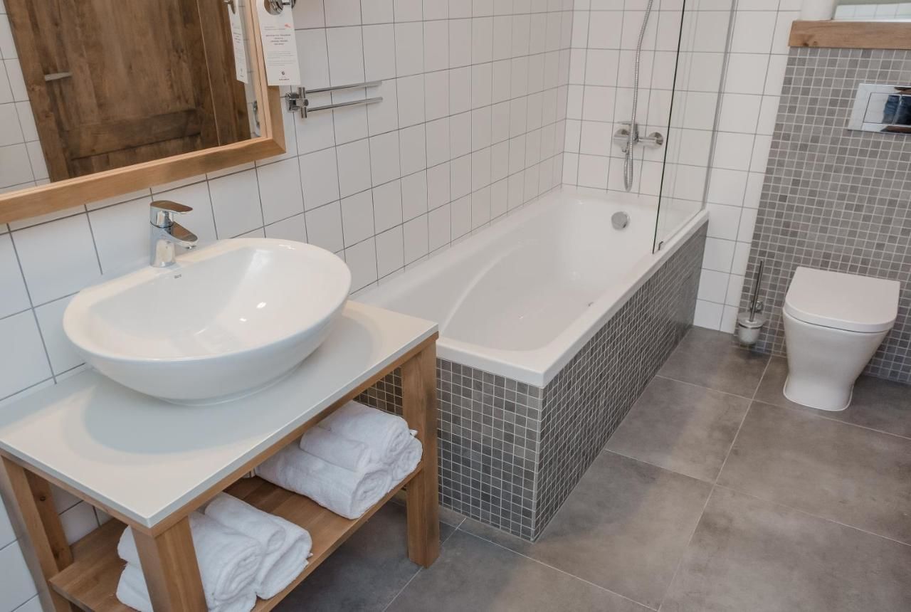 Отель Hotel Naturum Милич-27