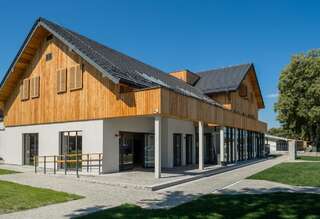 Отель Hotel Naturum Милич-2